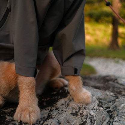 ALTOFF™ Summit Shell — Waterproof Dog Raincoat